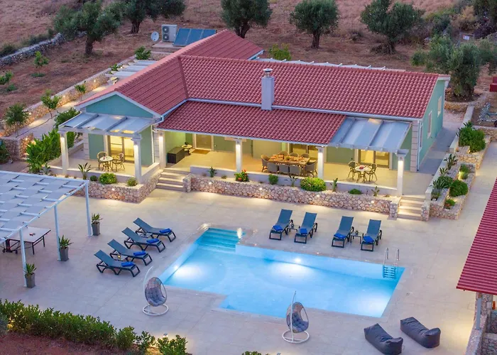 Olea Kefalonia Karavádhos