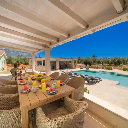 빌라 Olea Kefalonia Karavádhos