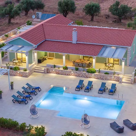 Olea Kefalonia Karavádhos